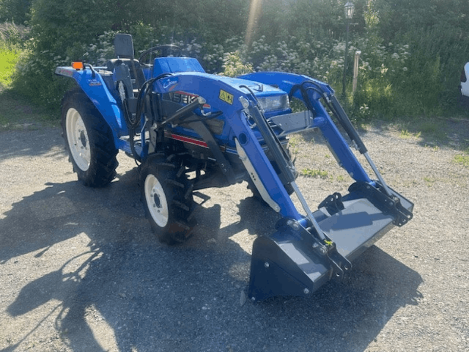 Iseki TA227